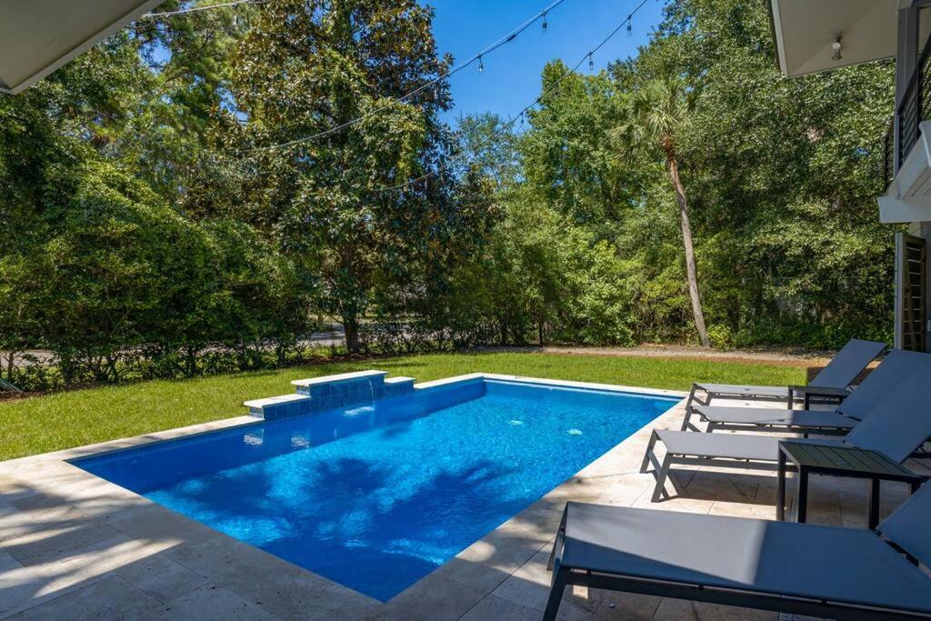 Luxury Beach House - 2Min Walk To Beach - Private Pool - Group & Dog Friendly Hilton Head Island Kültér fotó