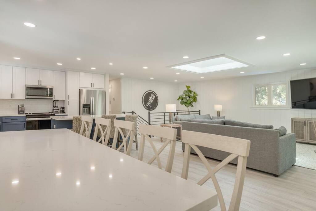 Luxury Beach House - 2Min Walk To Beach - Private Pool - Group & Dog Friendly Hilton Head Island Kültér fotó