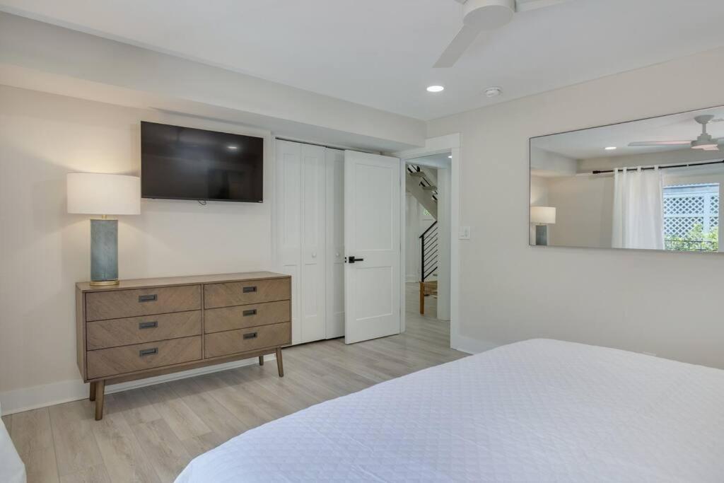 Luxury Beach House - 2Min Walk To Beach - Private Pool - Group & Dog Friendly Hilton Head Island Kültér fotó