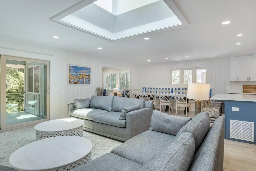 Luxury Beach House - 2Min Walk To Beach - Private Pool - Group & Dog Friendly Hilton Head Island Kültér fotó